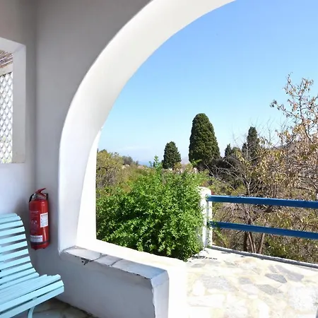 Lefkes Village Parikia (Paros)