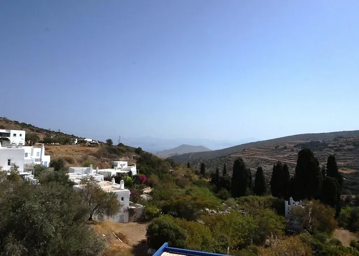Lefkes Village 4* Λεύκες