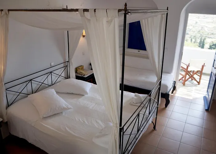 Lefkes Village Hotel