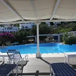 Hotel Lefkes Village 4*