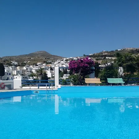 Otel Lefkes Village