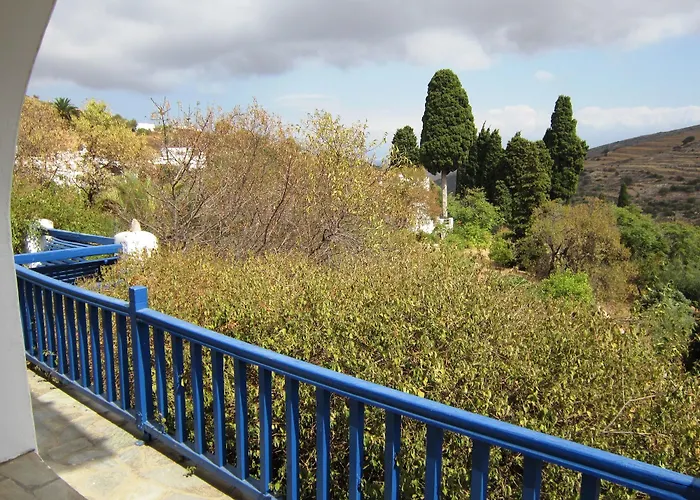 Hotel Lefkes Village